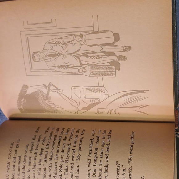 The man from U.N.C.L.E - Picture 3 of 4